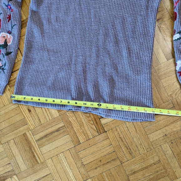 AE Bell Sleeve Embroidered Sweater - Picture 12 of 12